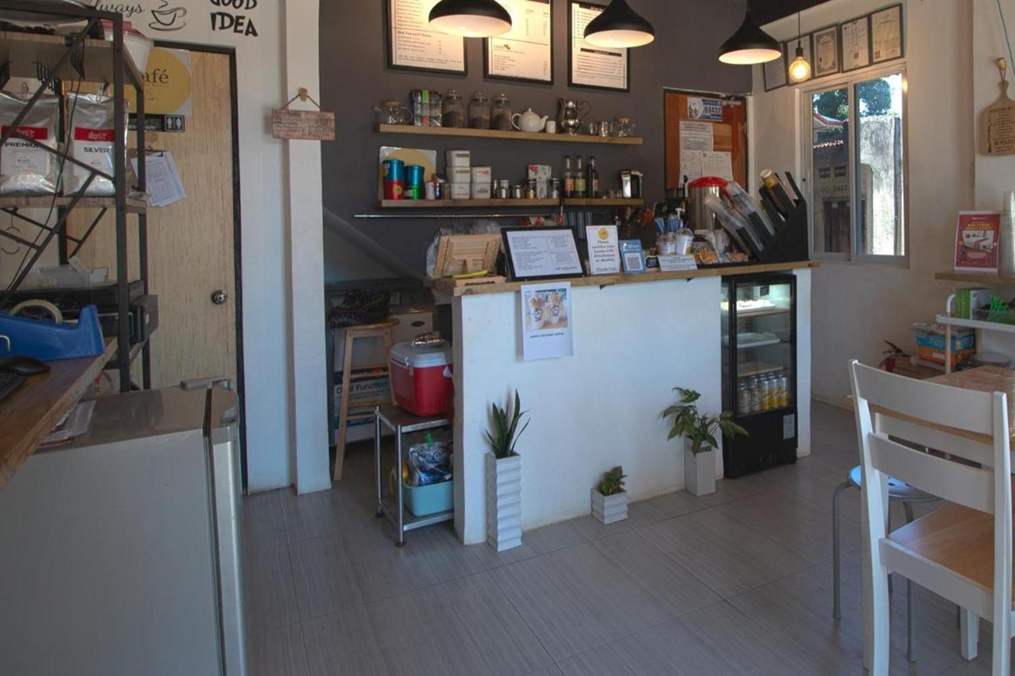 Hometel Barrio House Mactan Lapu-Lapu City Esterno foto